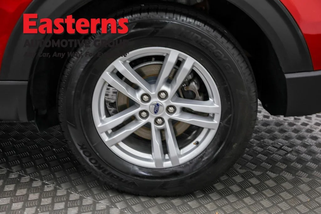 Used 2020 Red Ford XLT image 33
