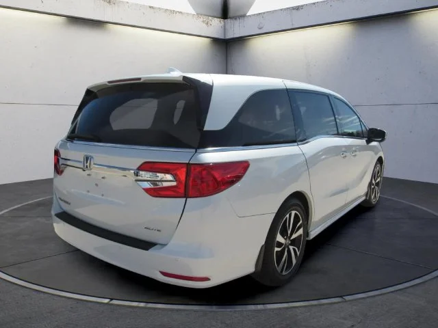 Used 2020 Platinum White Pearl Honda Elite image 3