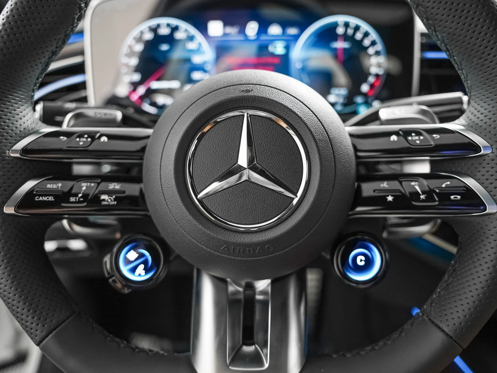 New 2027 Polar White Mercedes-Benz AMG® E 53 Hybrid image 15