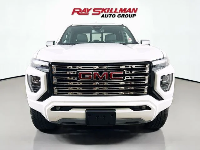 Used 2025 White GMC Denali image 2