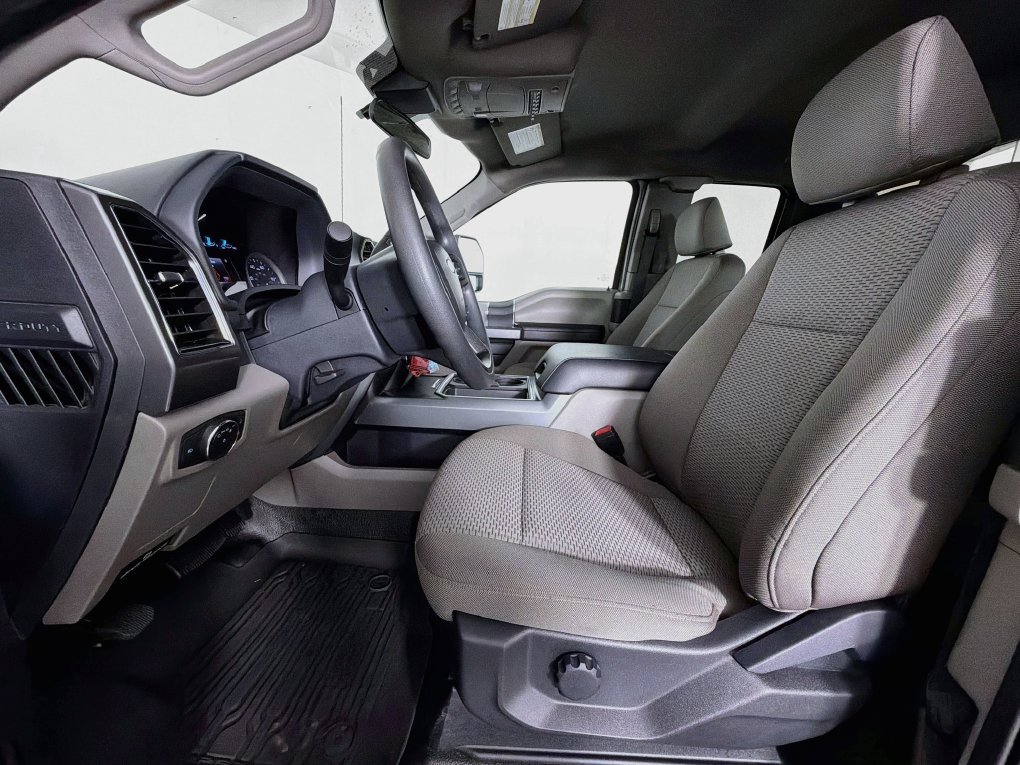 Used 2022 Silver Ford XLT image 12