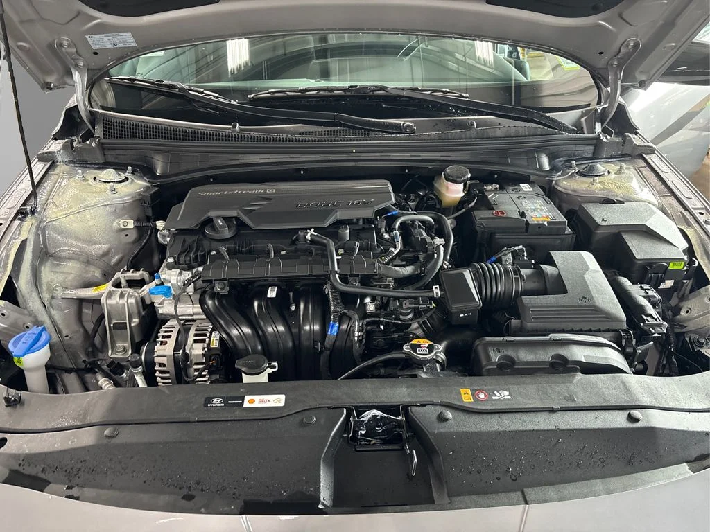 New 2026 Silver Hyundai SEL Sport image 13