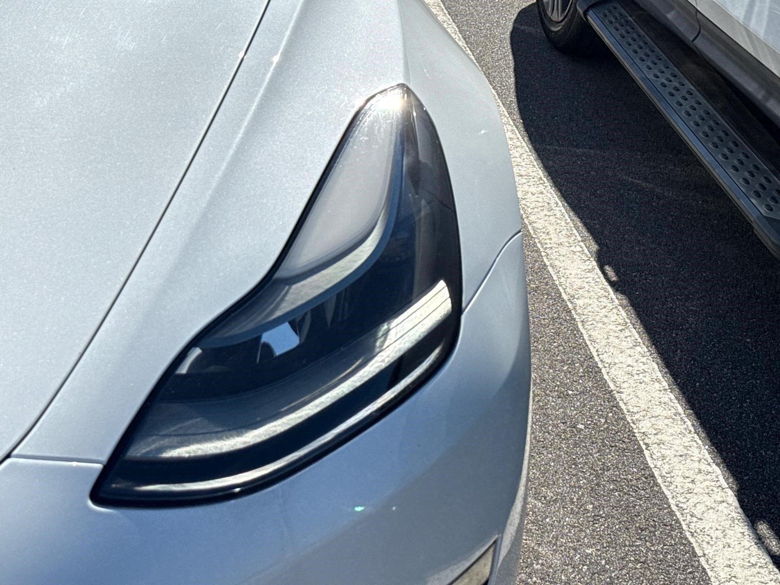 Used 2023  Tesla  image 23