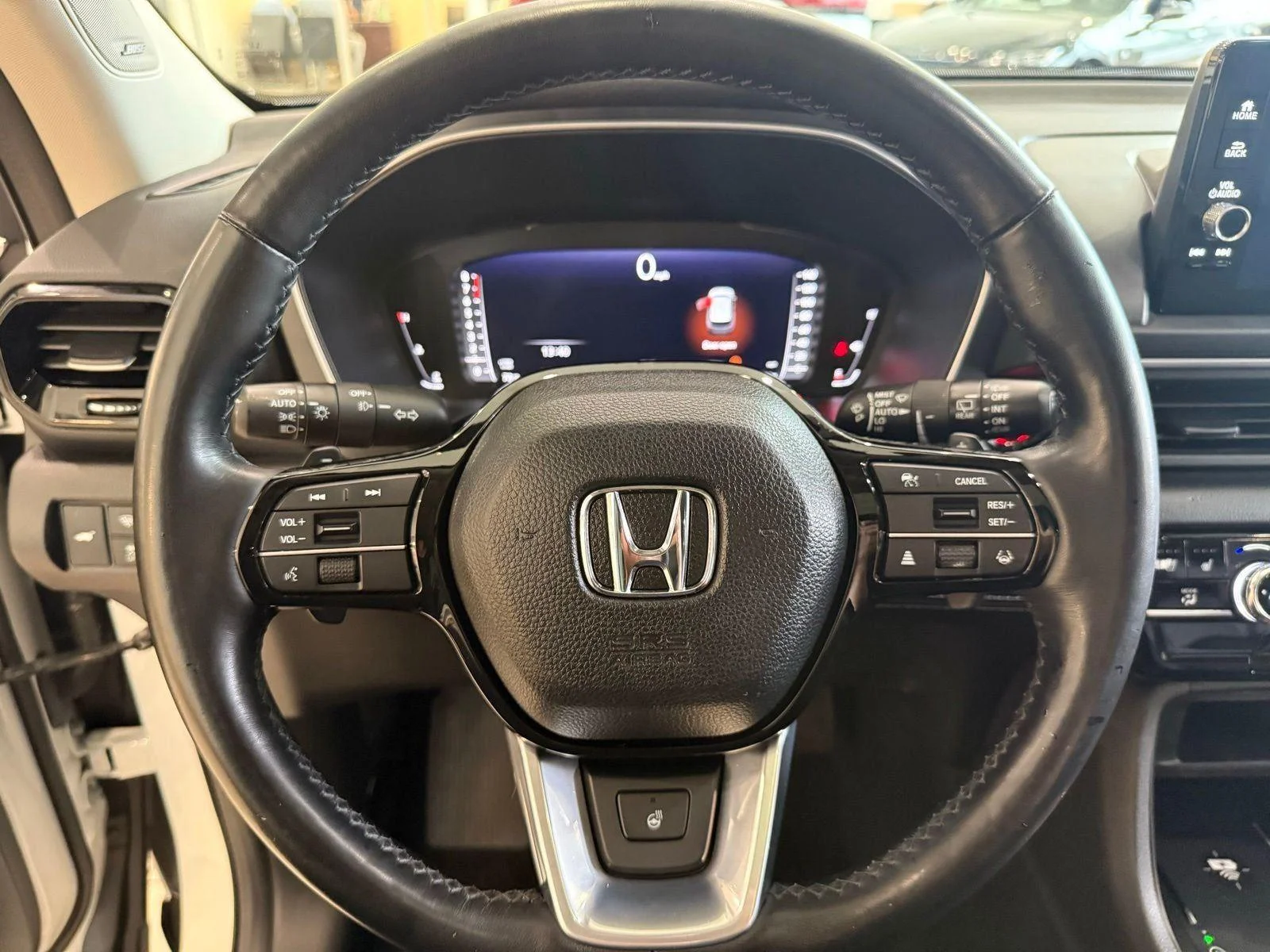 Used 2023 Platinum White Pearl Honda Elite image 18