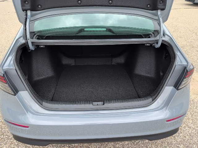 New 2026 Urban Gray Pearl Honda SE image 19