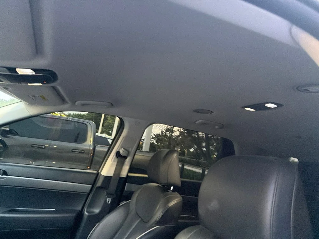 Used 2025 Typhoon Silver Hyundai SEL image 5