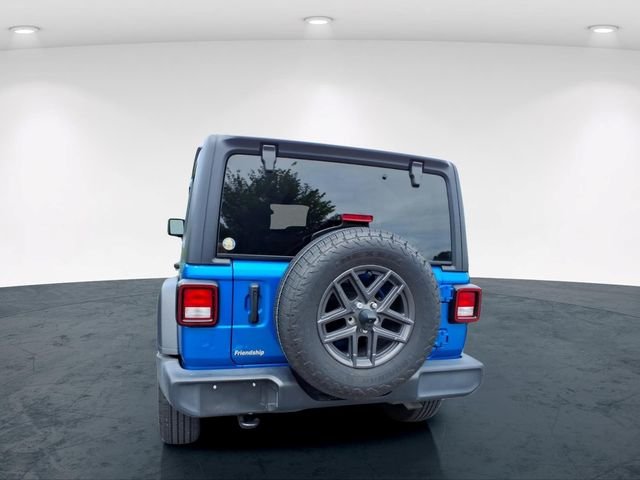 Used 2024 Blue Jeep Sport S image 17