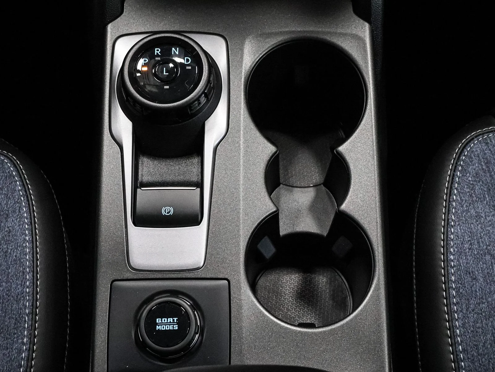 New 2026 Carbonized Gray Metallic Ford Outer Banks® image 29