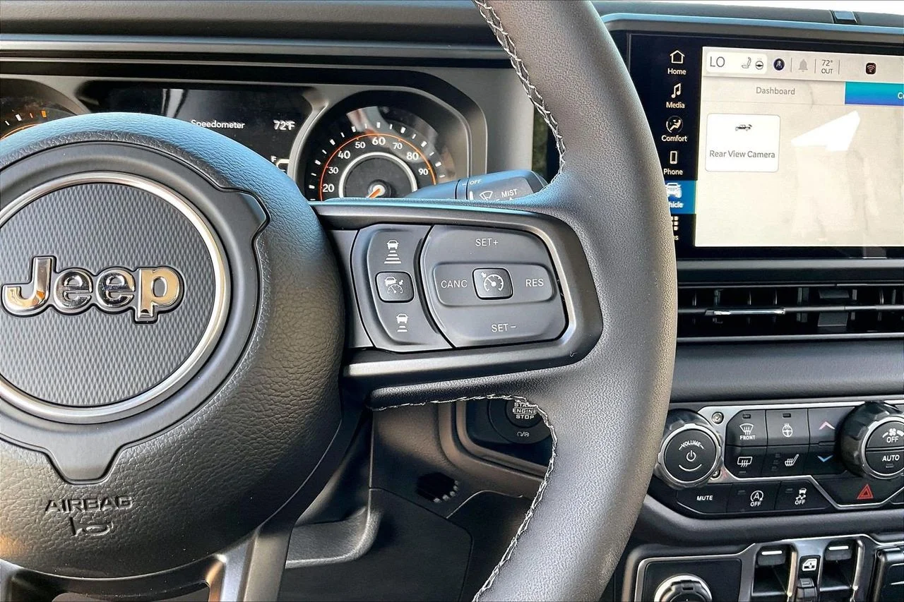 New 2026 Goldilocks (DISC) Jeep Rubicon image 26