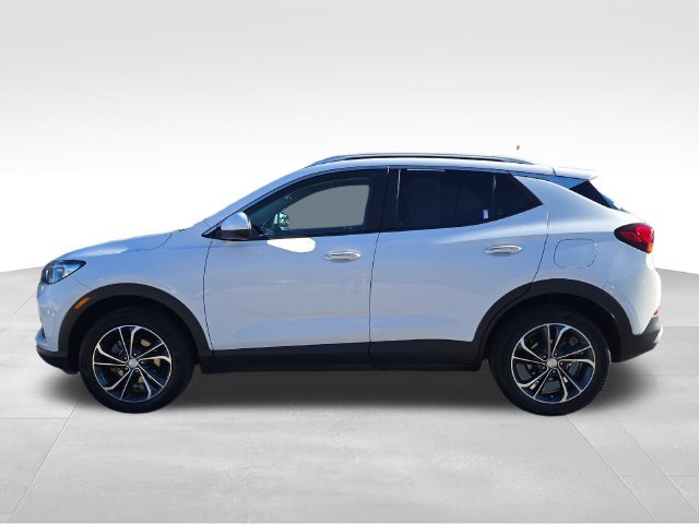 Used 2023 White Buick Select image 2