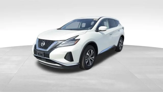 Used 2023 White Nissan S image 3