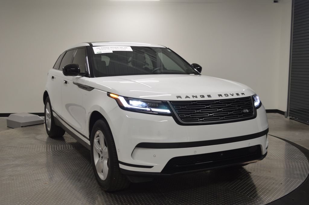 Used 2026 Fuji White Land Rover S image 7