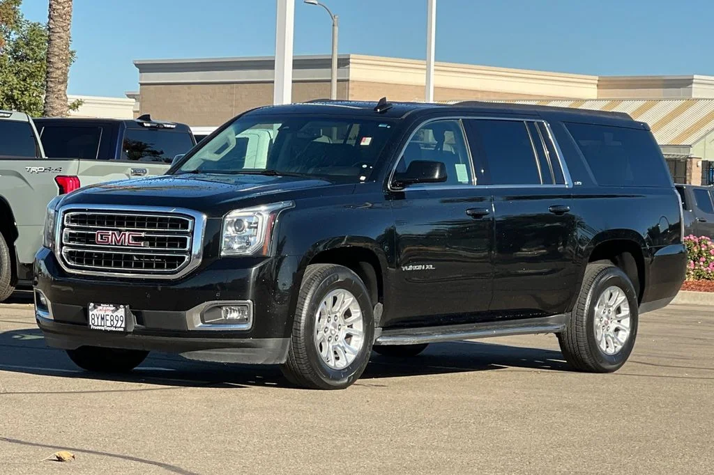 Used 2019 Black GMC SLT image 10