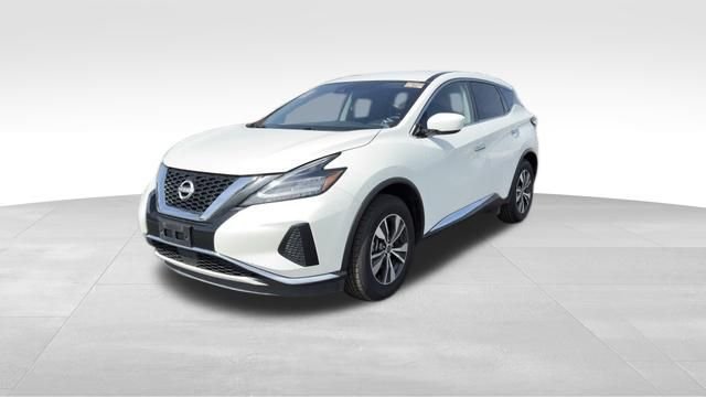 Used 2023 White Nissan S image 3