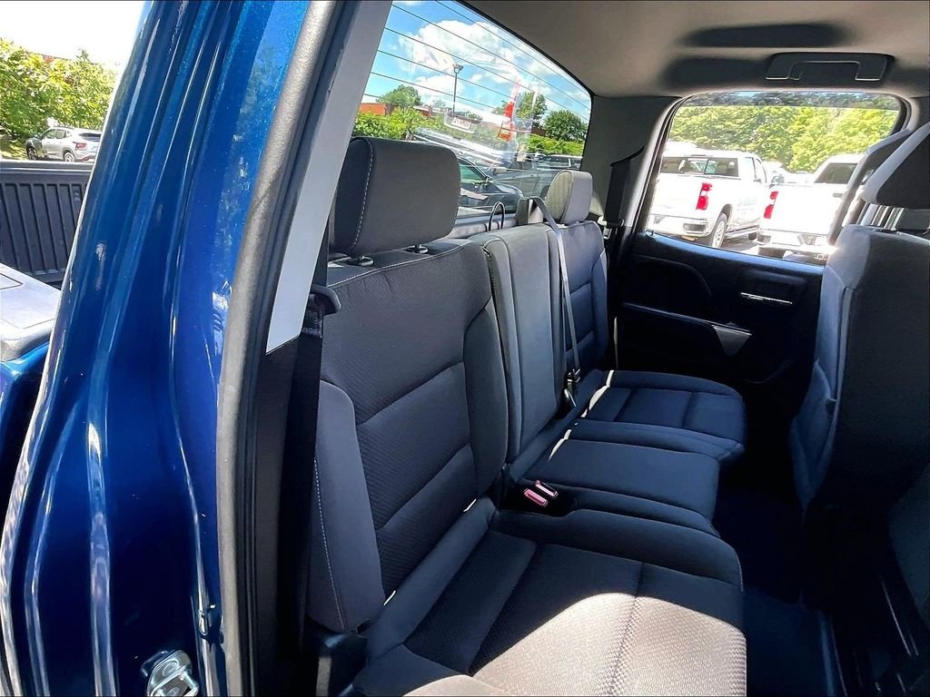 Used 2019 Blue Chevrolet LT image 15