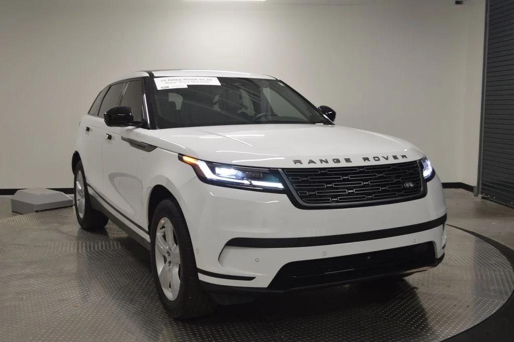 Used 2026 White Land Rover S image 7