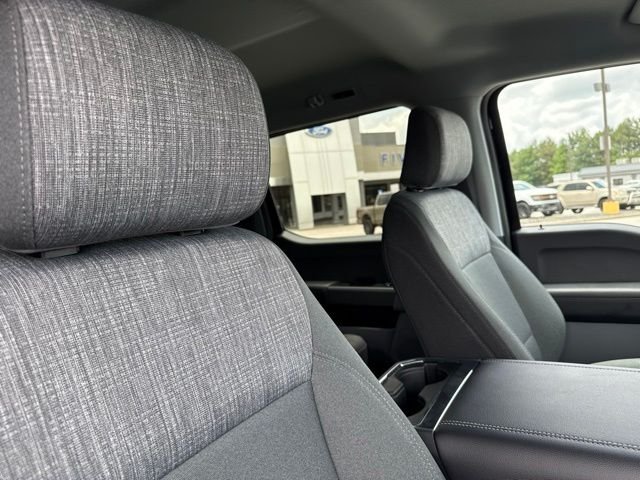 New 2026 Agate Black Metallic Ford XLT image 50