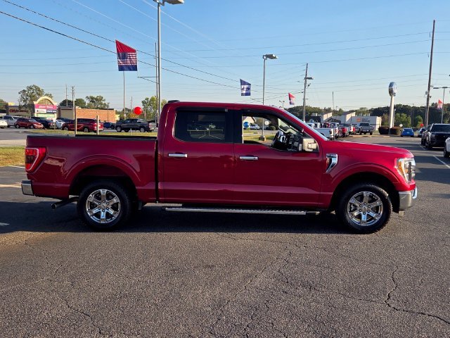 Used 2021 Red Ford XLT image 9