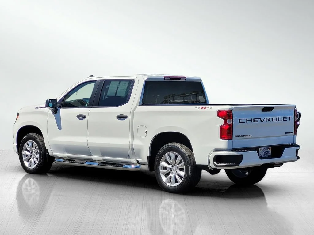 2023 Chevrolet Silverado 1500 Custom - Photo 8