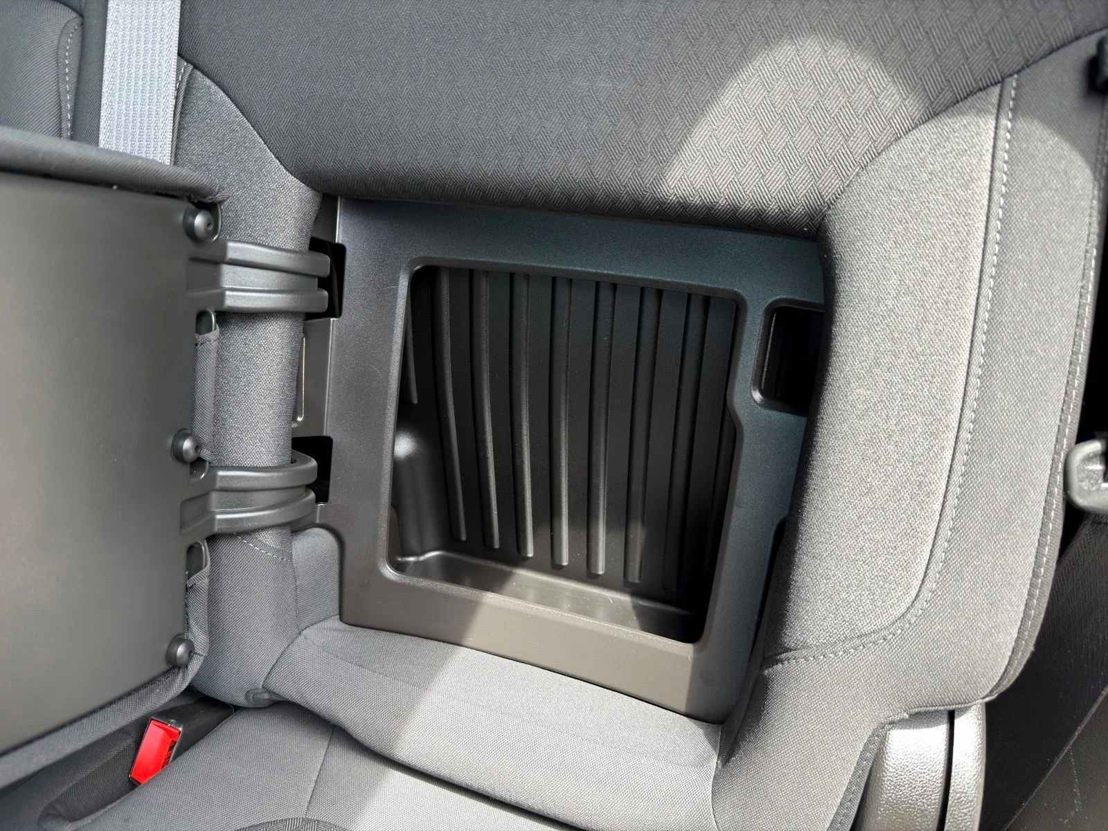 Used 2022 White Chevrolet LT image 32