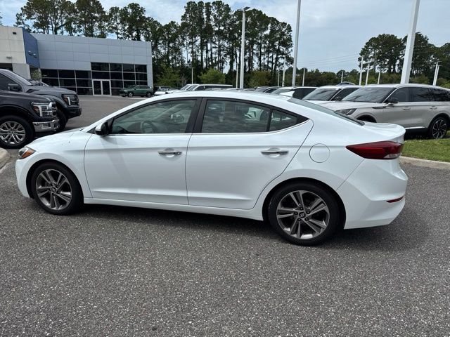 2017 Hyundai Elantra Limited - Photo 11