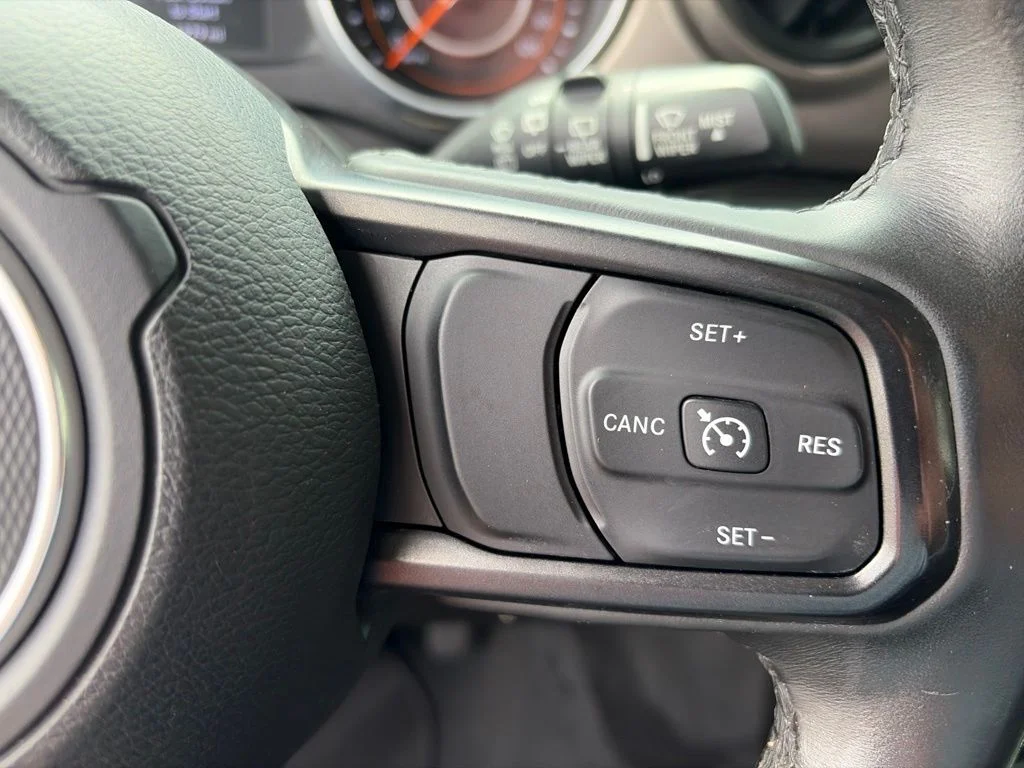 Certified Used 2018 Black Jeep Sport S image 22
