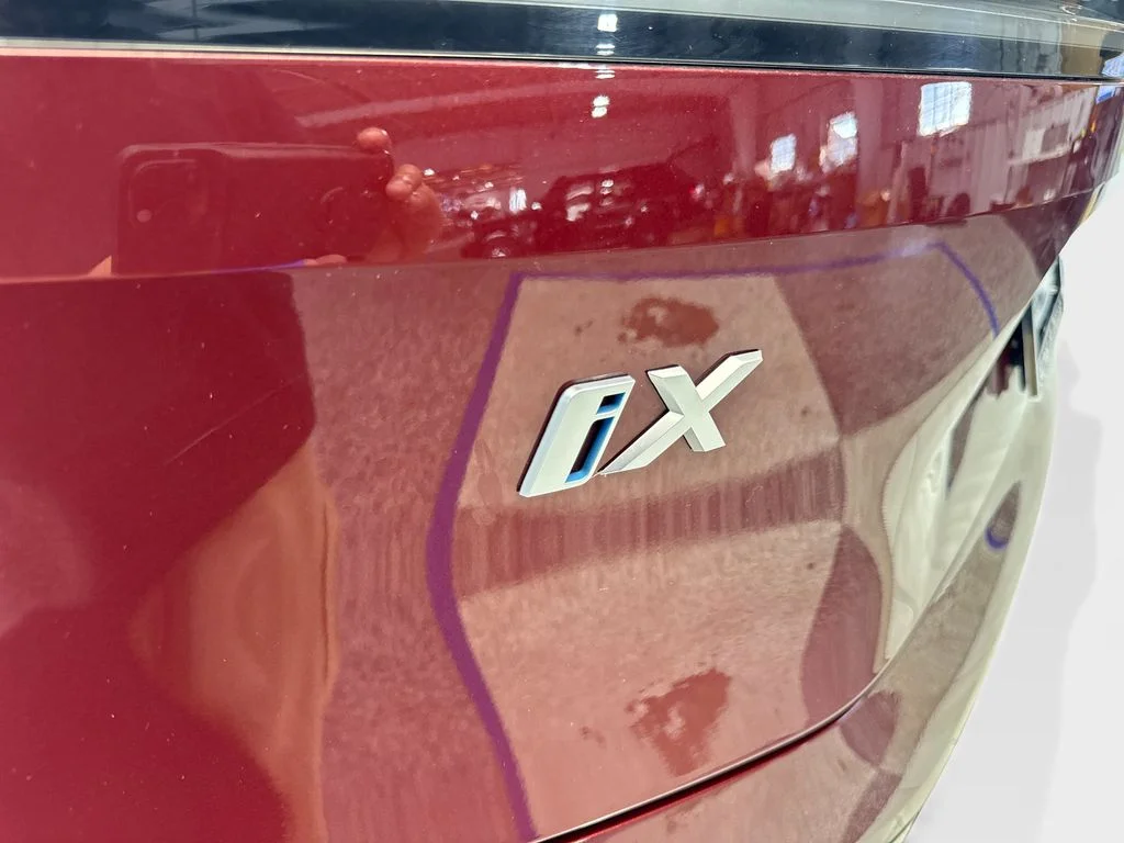 Used 2024 Red BMW xDrive50 image 23