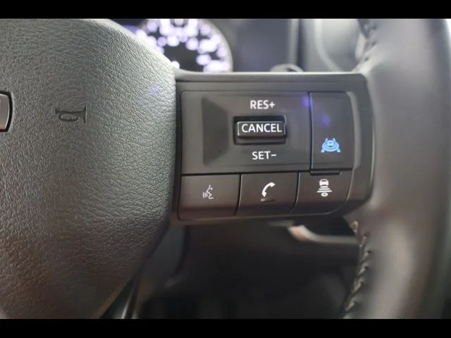 Used 2025 Beige/tan Nissan SV image 20