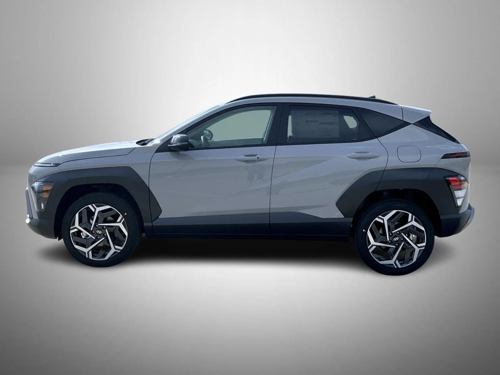 New 2026 Gray Hyundai SEL Premium image 8