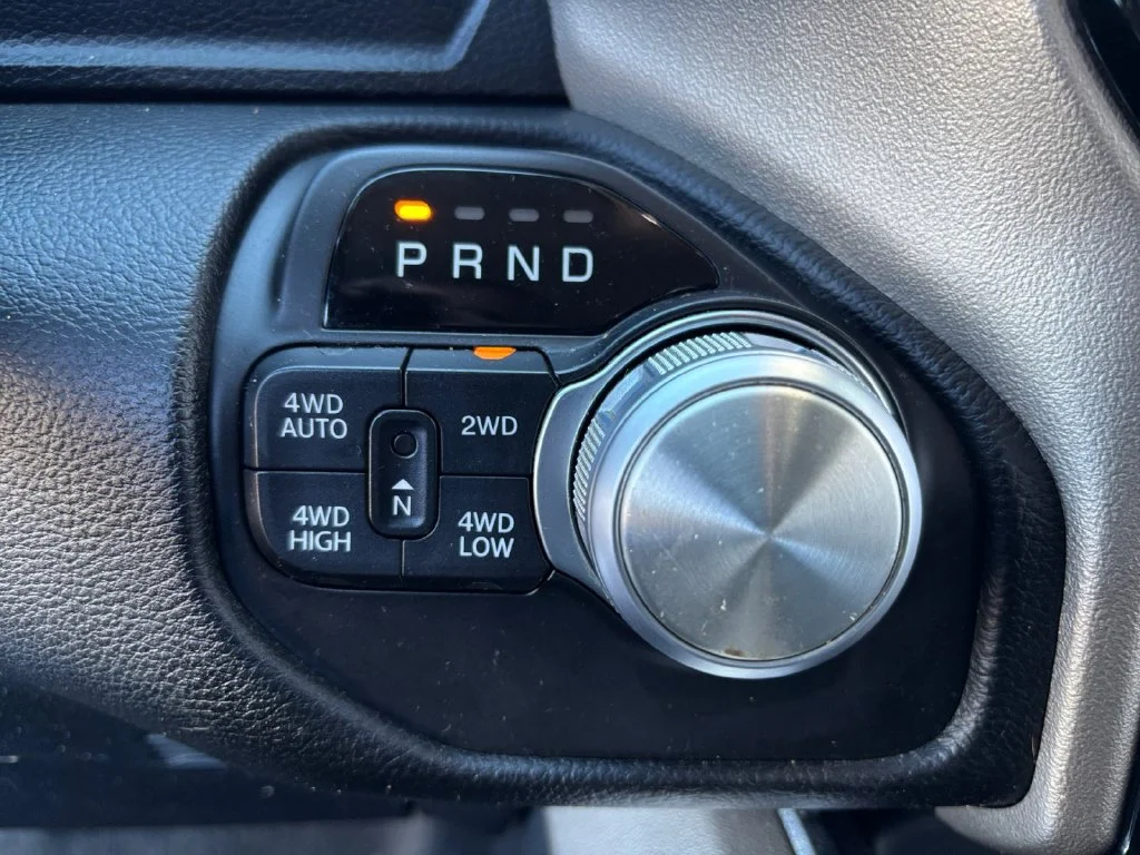 Used 2019 Black Ram Laramie image 33