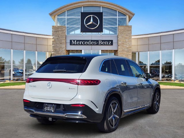 Certified Used 2023  Mercedes-Benz 580 image 4