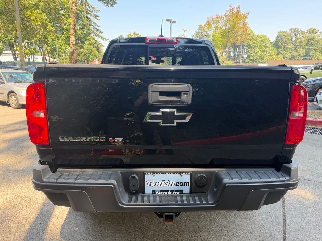 Used 2018 Graphite Metallic Chevrolet ZR2 image 5