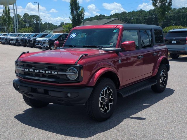 2026 Ford Bronco Outer Banks®
