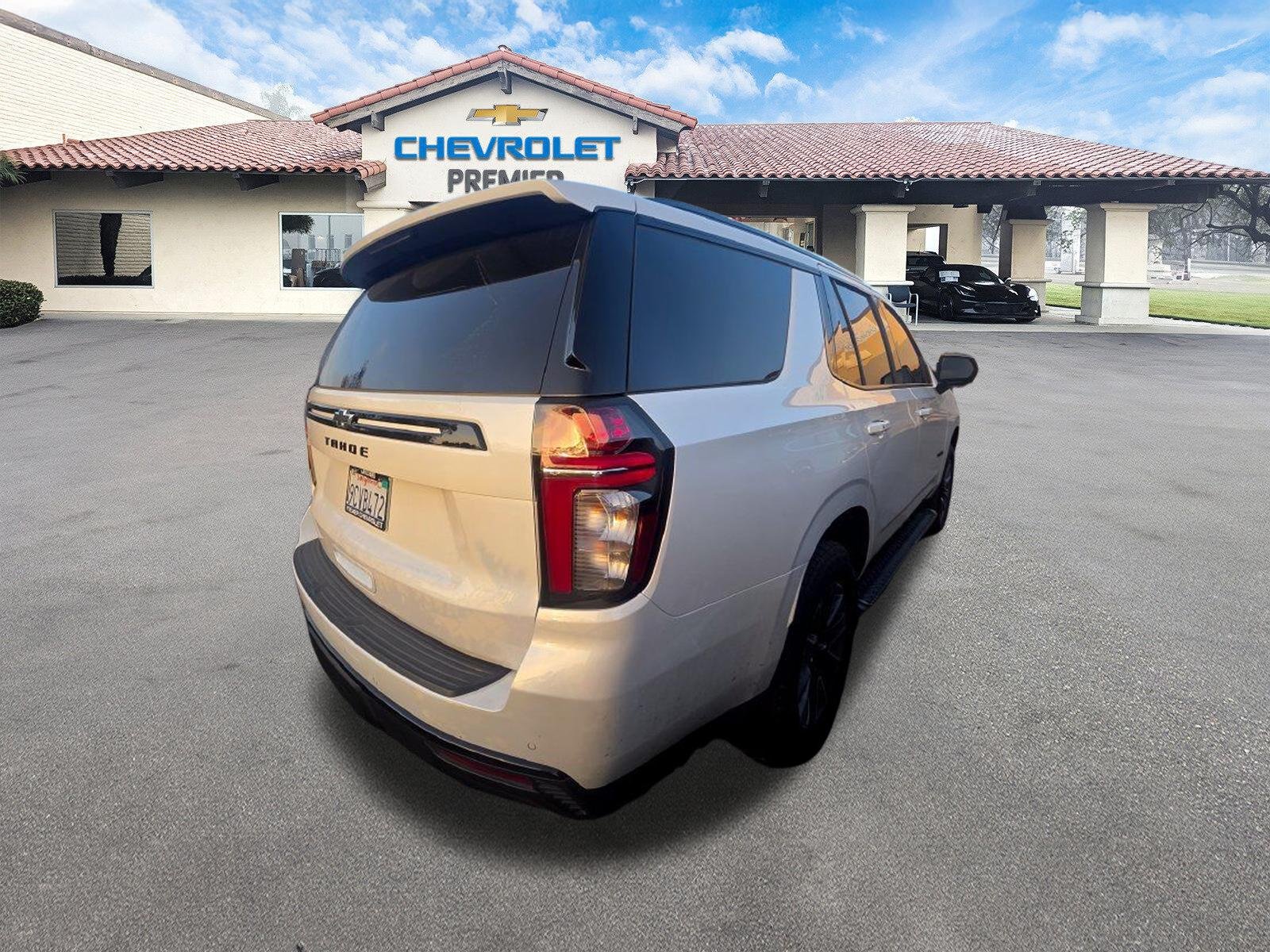 Used 2023 IRIDESCENT PEARL TRICOAT Chevrolet Z71 image 4