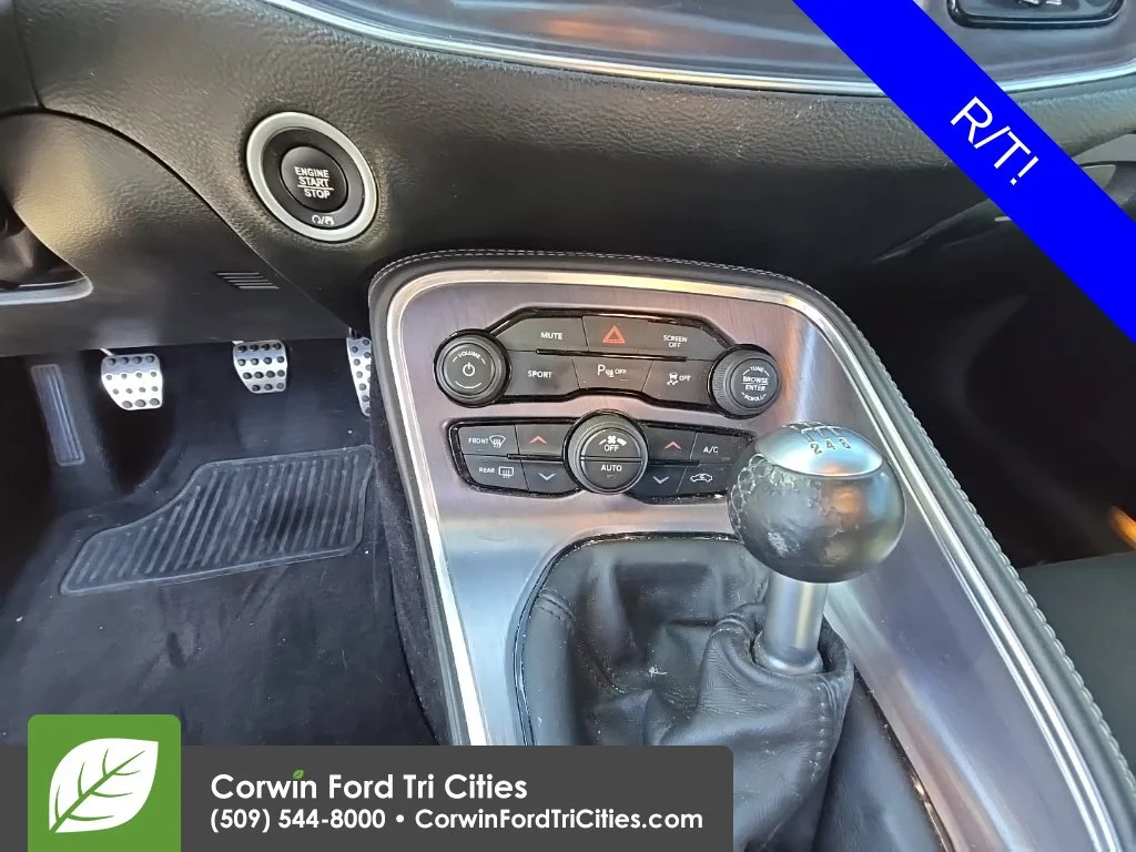 Used 2018 White Dodge R/T image 12