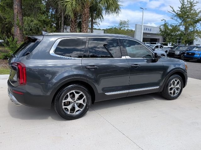 Certified Used 2020 Gravity Gray Kia EX image 5
