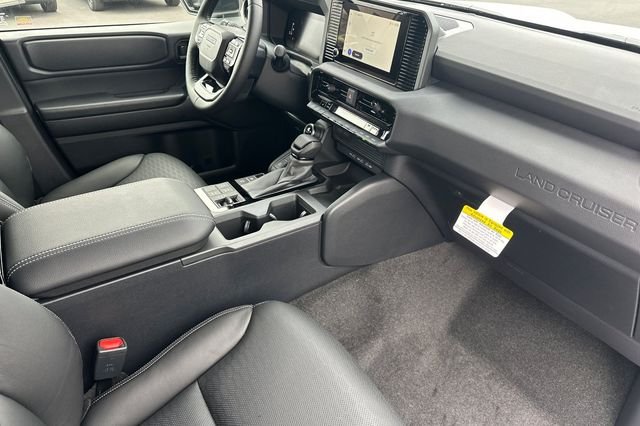 2026 Toyota Land Cruiser Land Cruiser 1958 - Photo 16