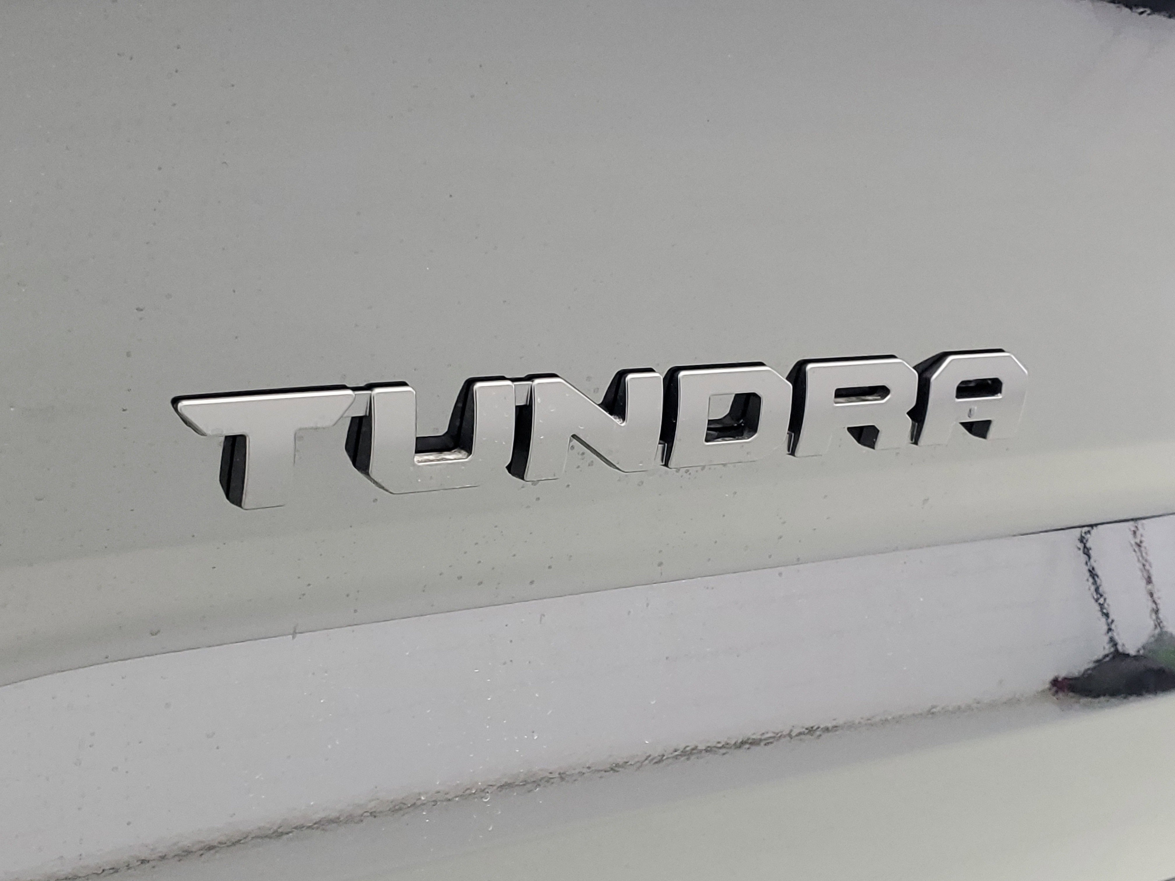 2026 Toyota Tundra Limited - Photo 8