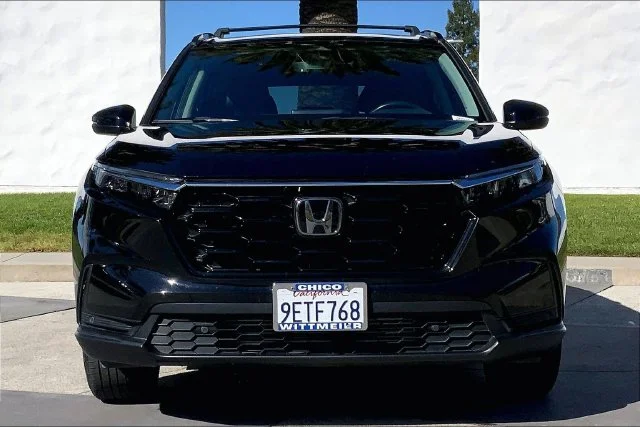 Used 2023 Silver Honda EX-L image 3