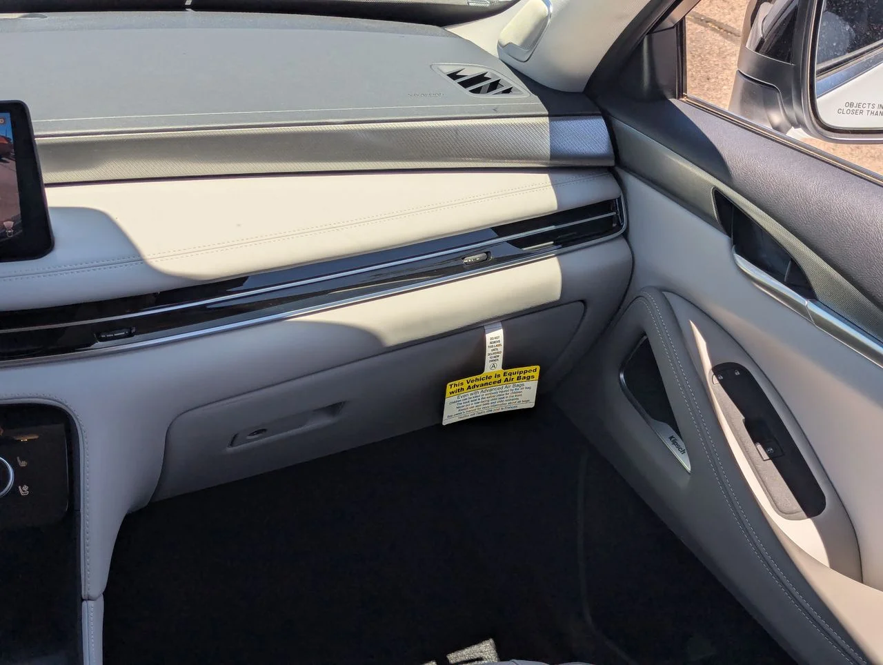 Used 2027 RADIANT WHITE INFINITI Luxe AWD image 36