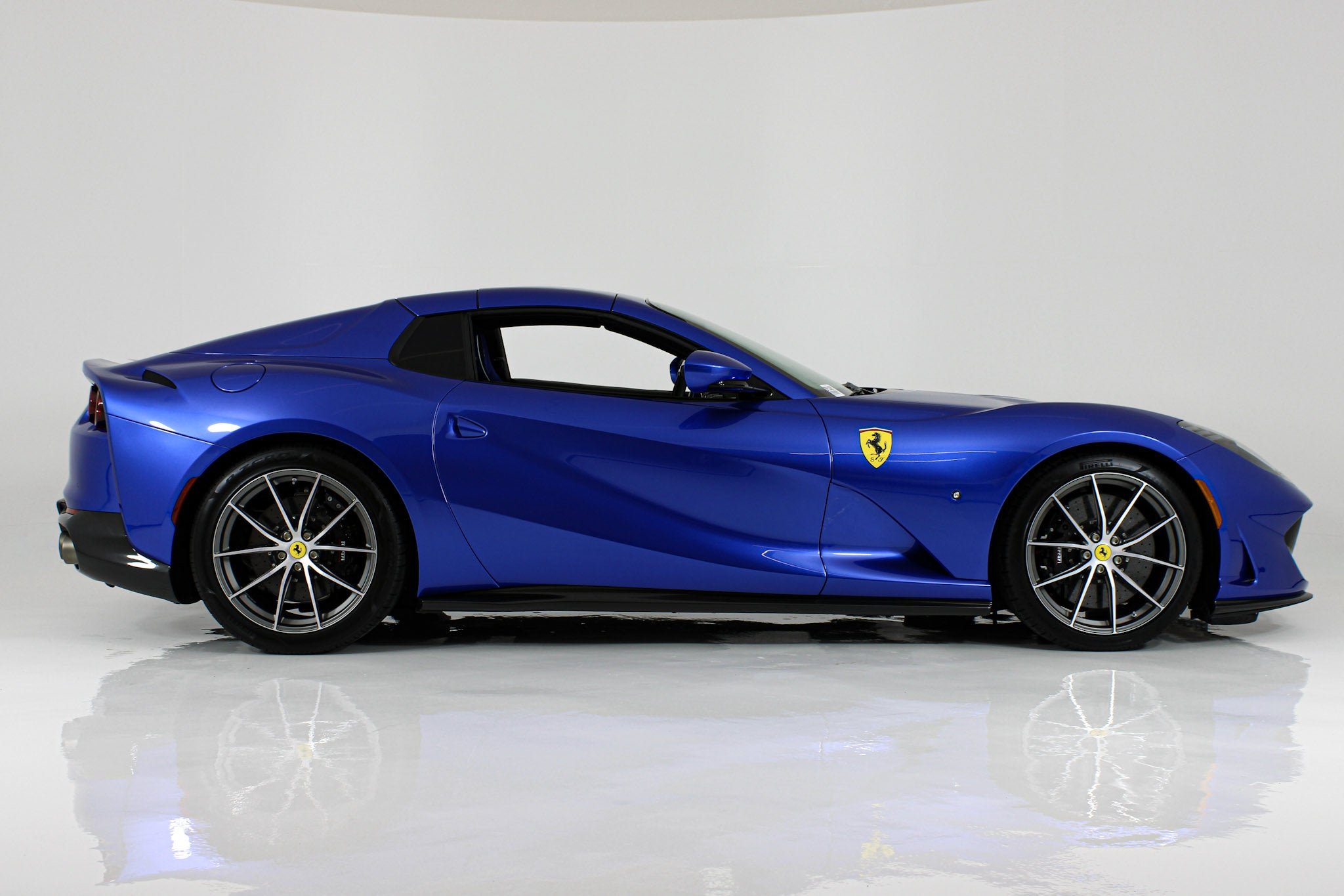 2022 Ferrari 812 GTS Base - Photo 42