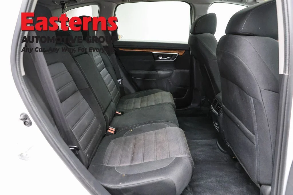 Used 2022 White Honda EX image 23