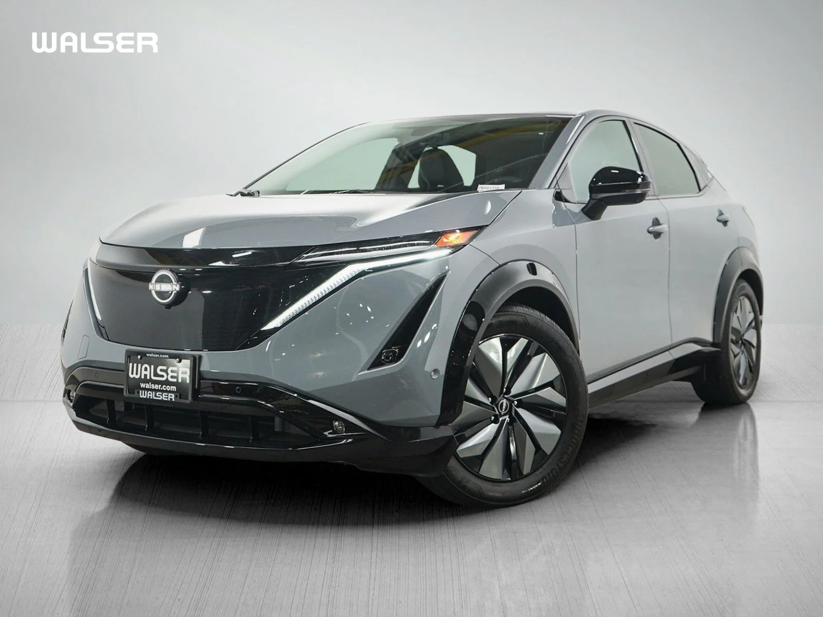 2025 Nissan Ariya Platinum+ AWD's photo