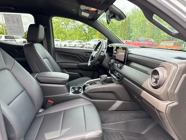 Used 2024 Sterling Gray Metallic Chevrolet Trail Boss image 28