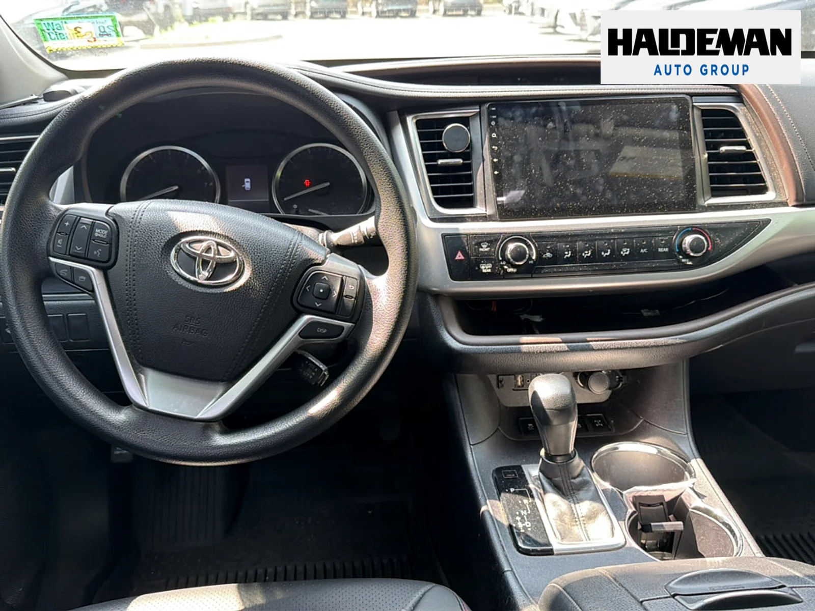 Used 2016  Toyota  image 6