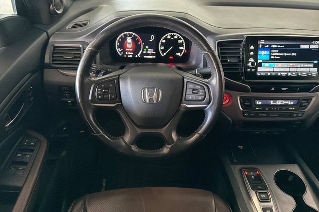 Certified Used 2024 Crystal Black Pearl Honda RTL image 18