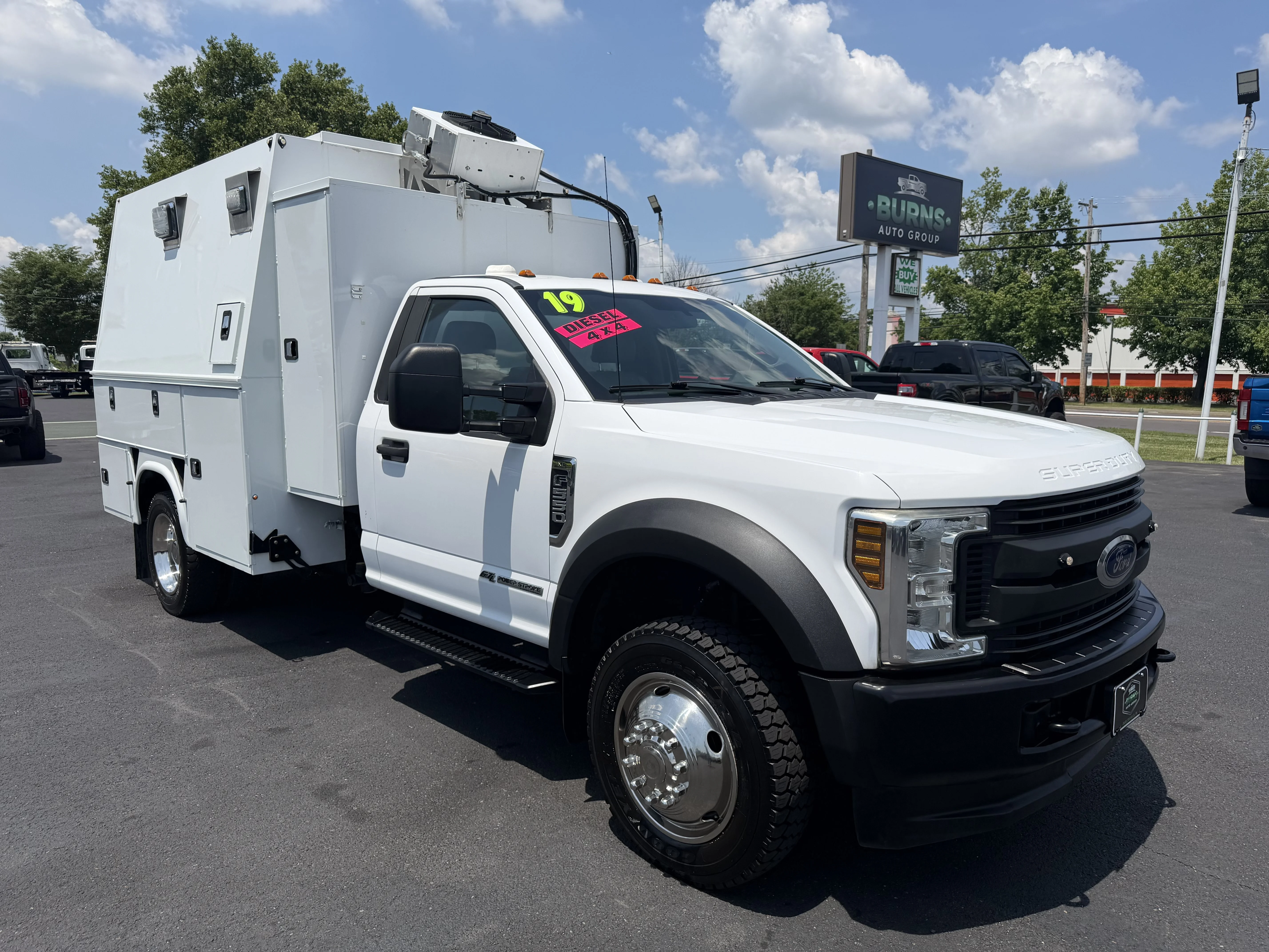 Used 2019 Oxford White   Z1 Ford XLT image 2
