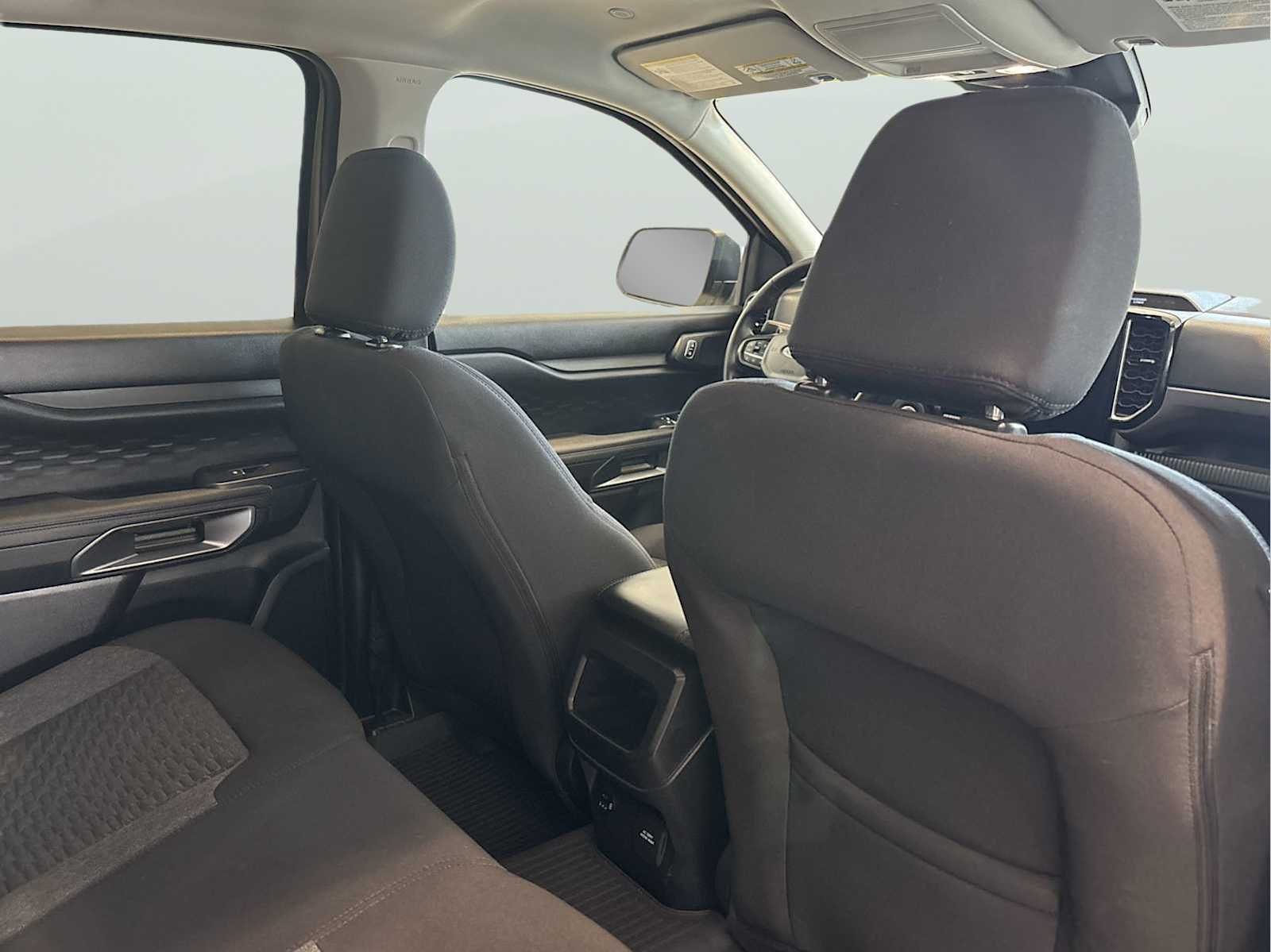 Used 2025 Desert Sand Ford XLT image 26
