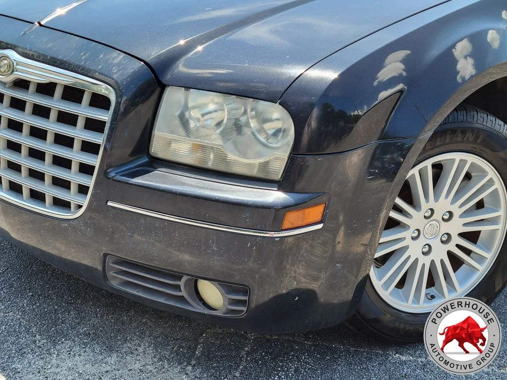 Used 2009 Black Chrysler Touring image 11