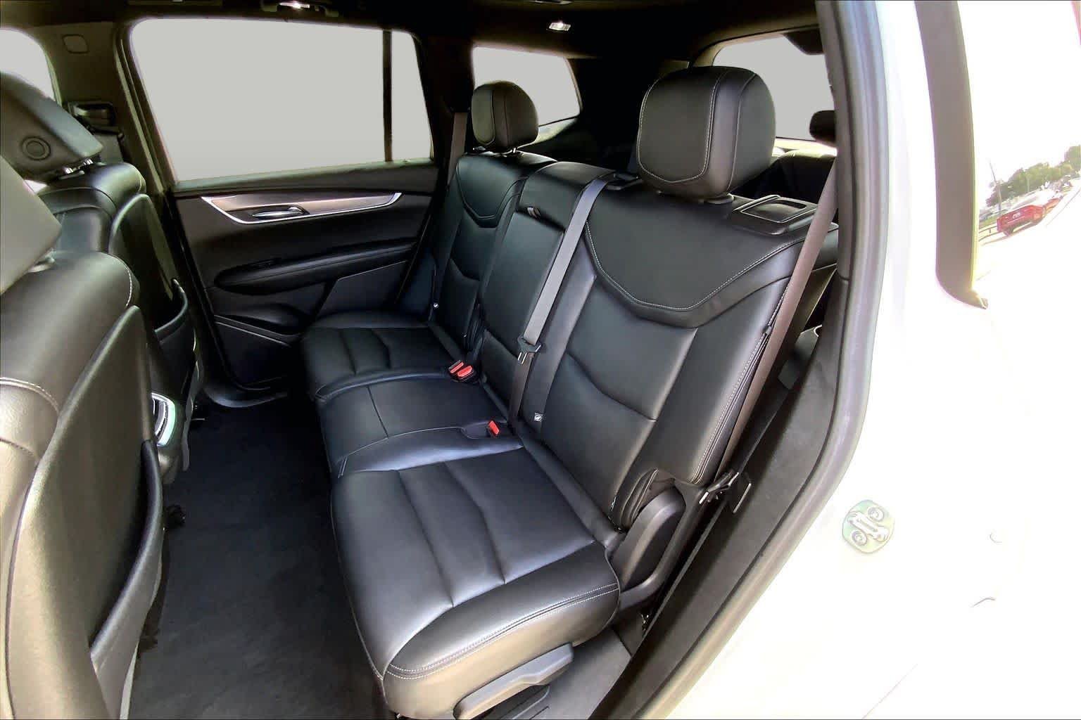 Used 2024 Crystal White Tricoat Cadillac FWD Luxury image 21
